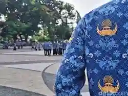 Kapan Pegawai Negeri Sipil Masuk Setelah Libur Lebaran 2025? Ini Jadwal Masuknya!